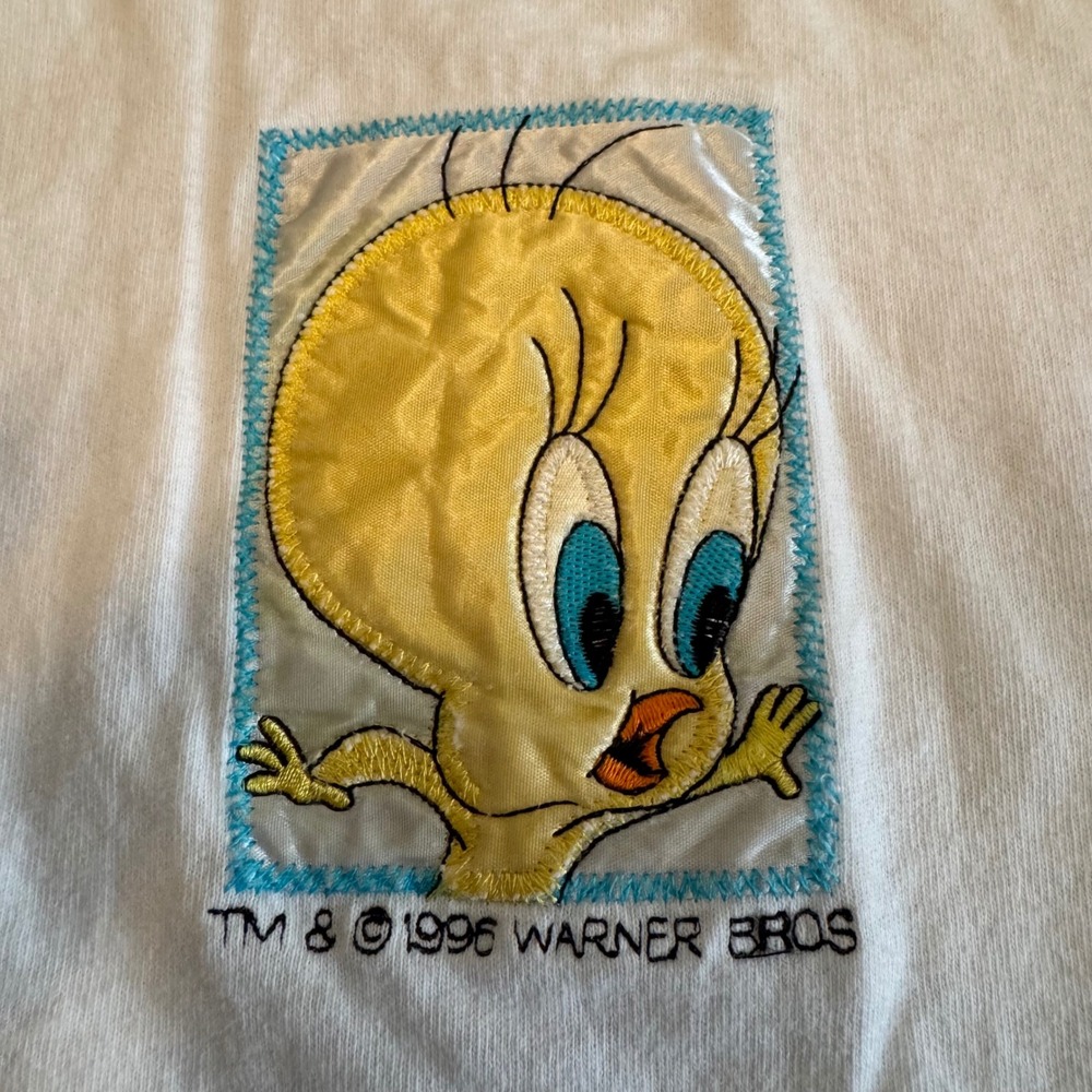 Vintage 90s Tweety Bird Warner Bros T-Shirt College Ware USA White Large 1996